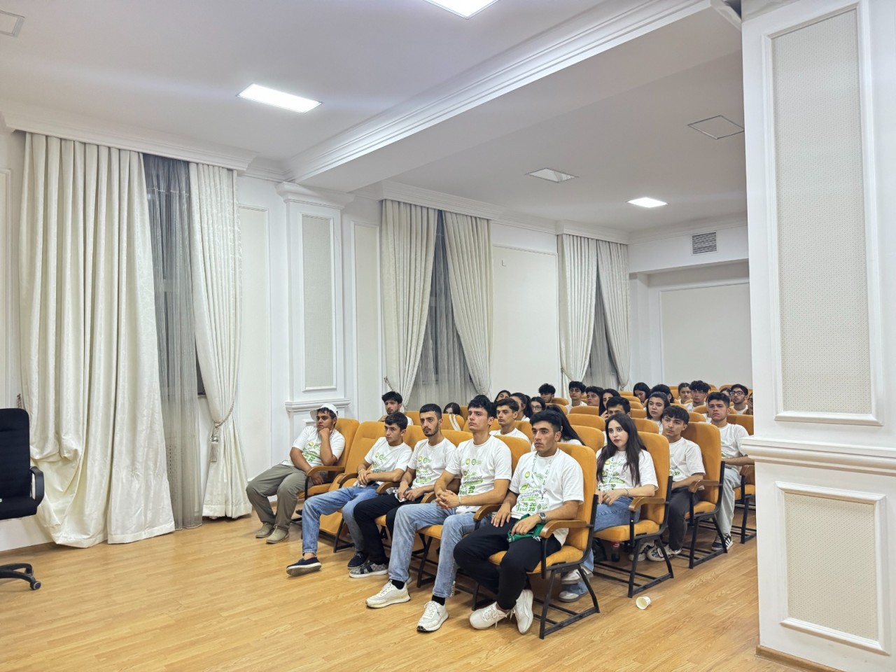 ADAU-da “Yaşıl Gənclik” yay məktəbi uğurla davam edir - FOTOLAR